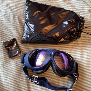 Brand new Moncler goggles